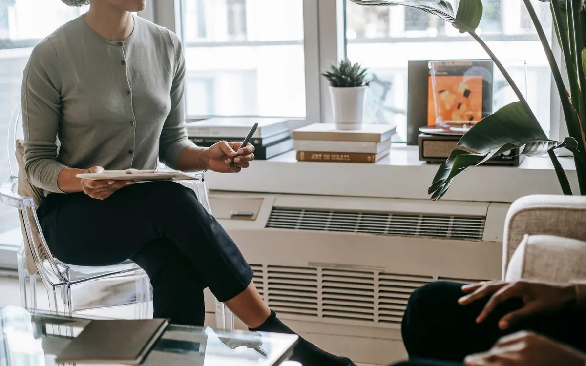 An educational psychologist at work in an office.